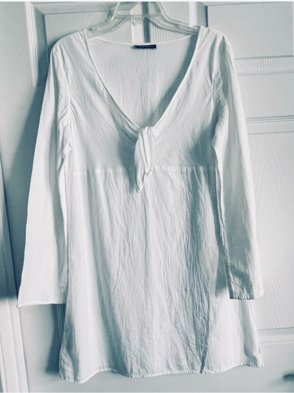 Tommy Bahama Sz M  White  Top  Long Sleeve Tunic with Front Tie Cotton Women’s